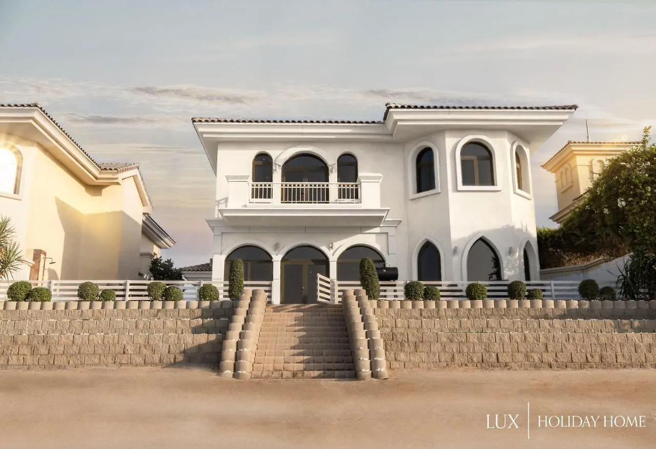 Lux The White Palm Villa دبي 0*,  الإمارات العربية المتحدة
