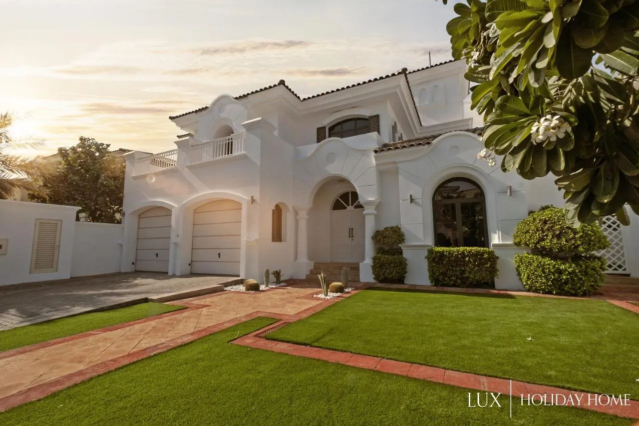 Lux The White Palm Villa دبي الإمارات العربية المتحدة